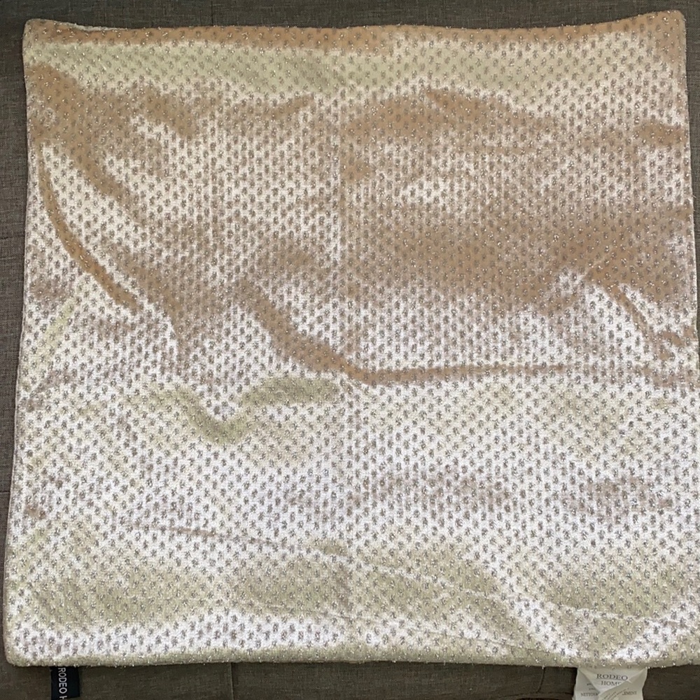 Set Cushion Covers/ Fundas para Cojines